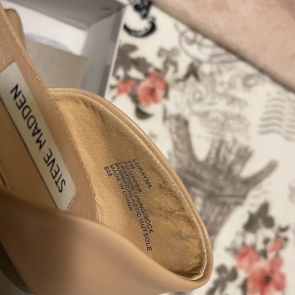 Steve Madden Flats - Picture 6 of 6